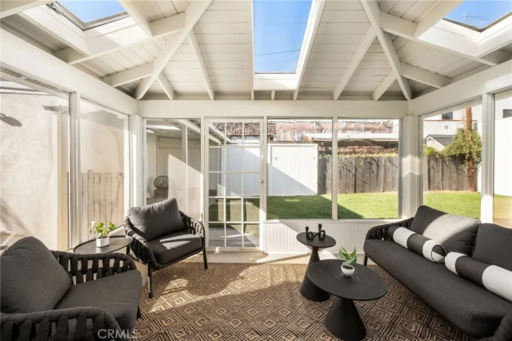 177 Buena Vista Fullerton, CA 92833