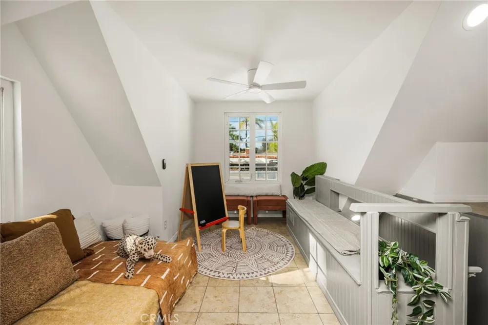 177 Buena Vista Fullerton, CA 92833