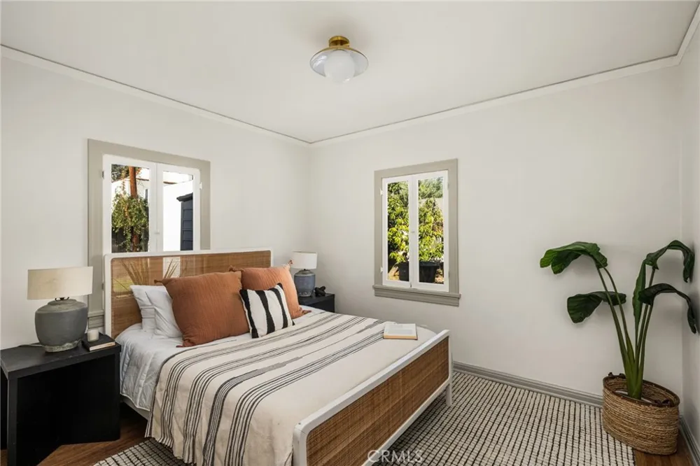 177 Buena Vista Fullerton, CA 92833