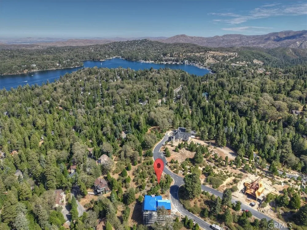202 Hidden Forest Lake Arrowhead, CA 92352