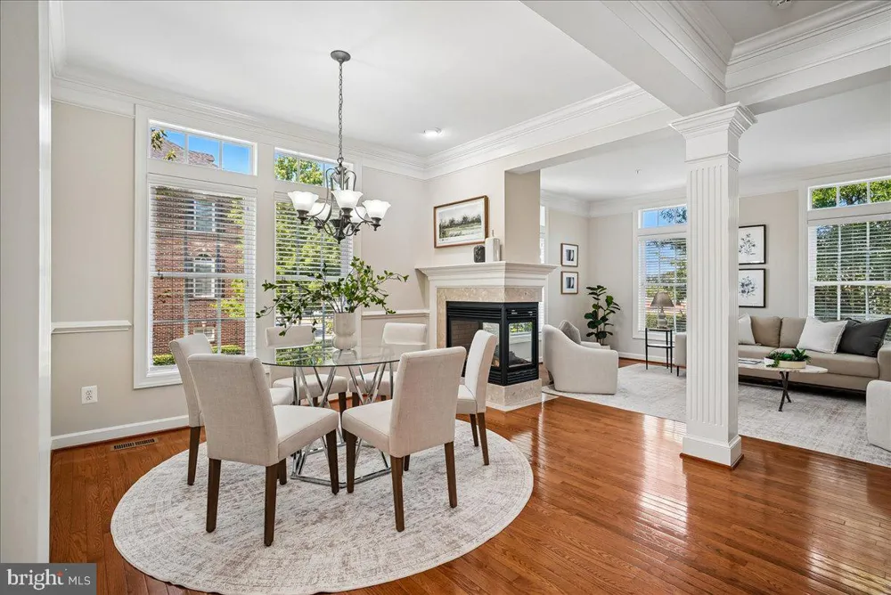 848 W GLEBE ROAD Alexandria, VA 22305