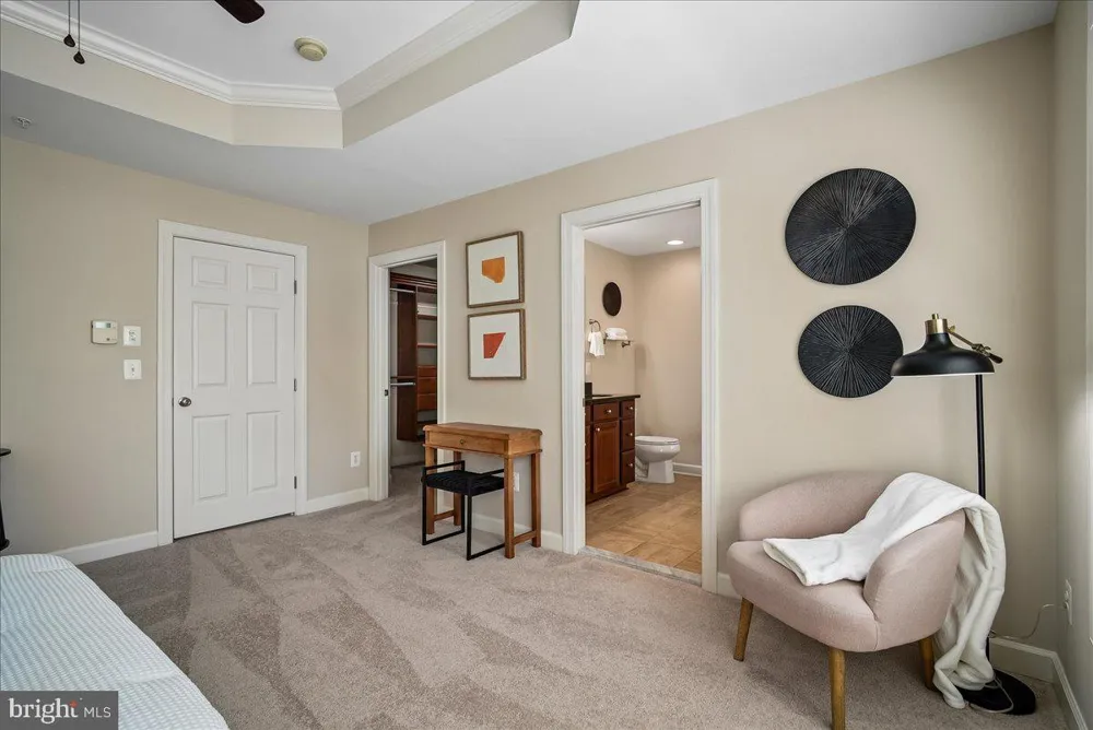 848 W GLEBE ROAD Alexandria, VA 22305