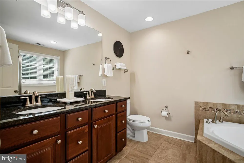 848 W GLEBE ROAD Alexandria, VA 22305