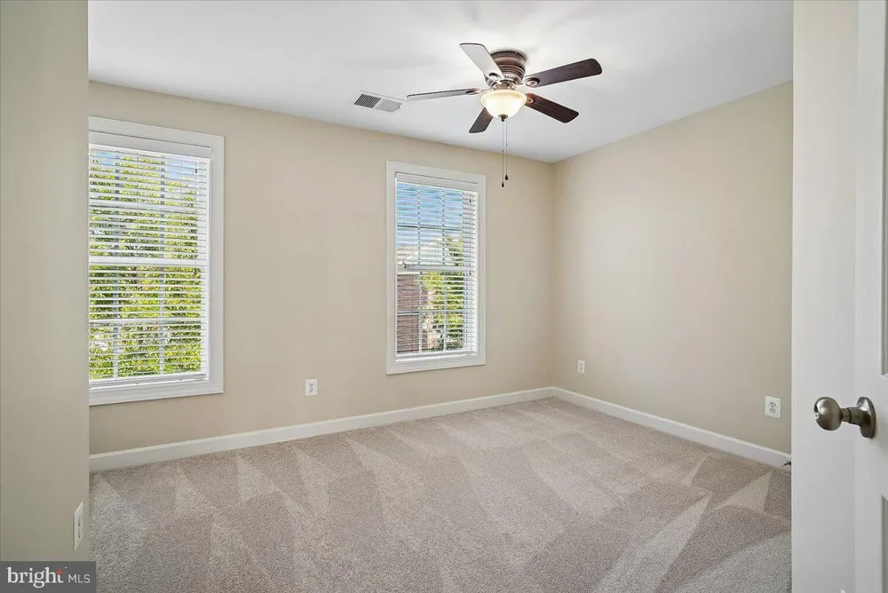 848 W GLEBE ROAD Alexandria, VA 22305