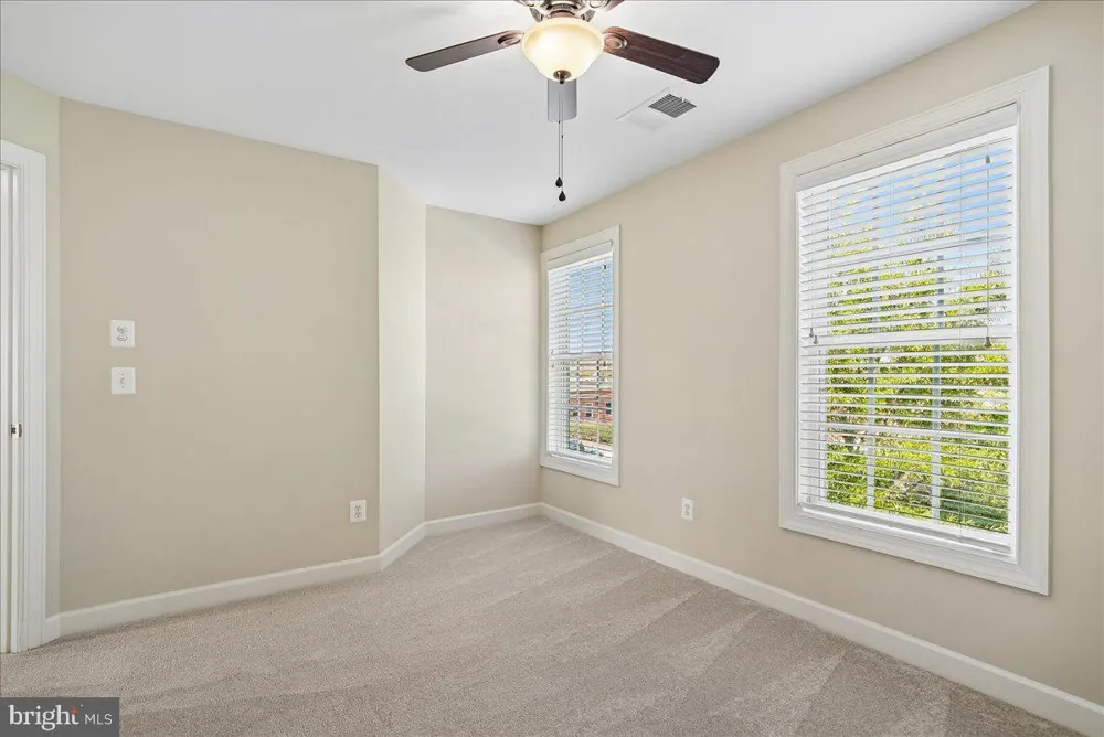848 W GLEBE ROAD Alexandria, VA 22305