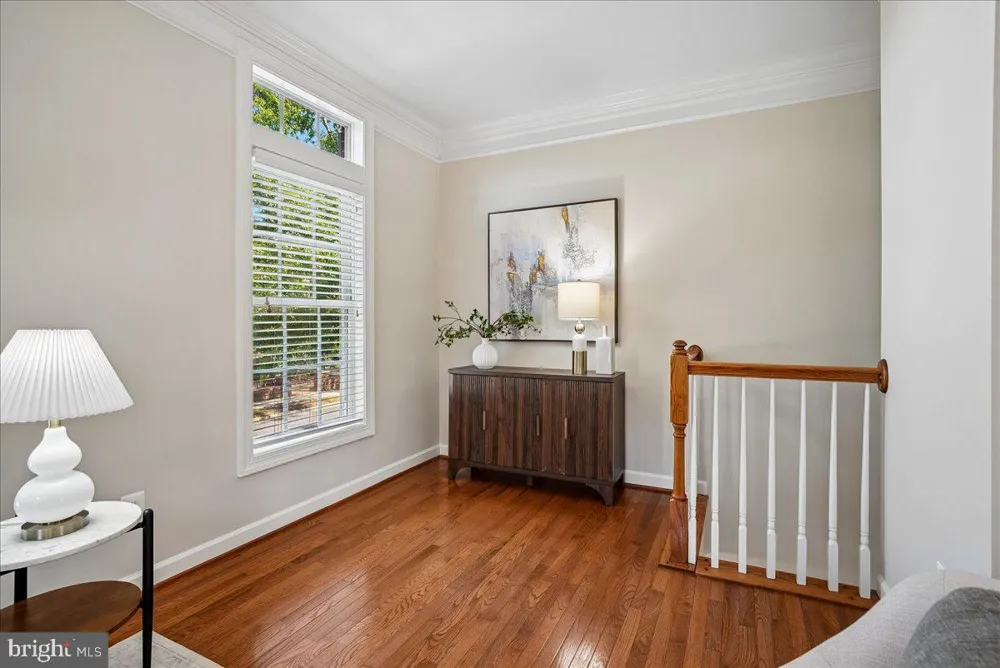 848 W GLEBE ROAD Alexandria, VA 22305