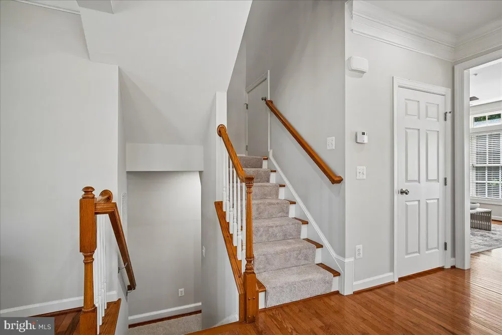 848 W GLEBE ROAD Alexandria, VA 22305