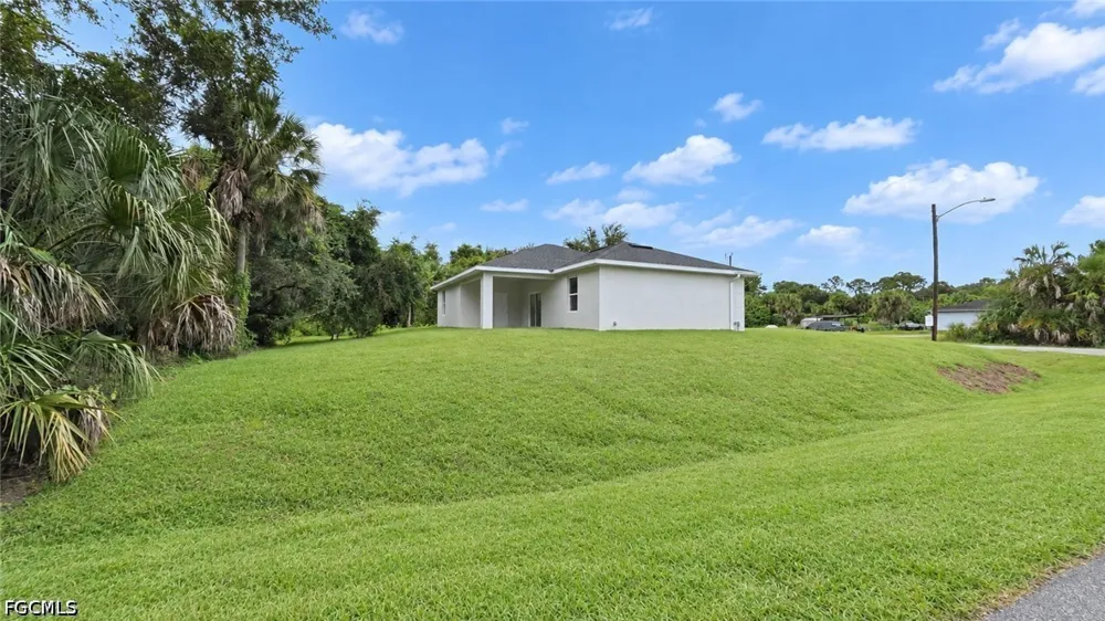 E 8th Street Lehigh Acres, FL 33972