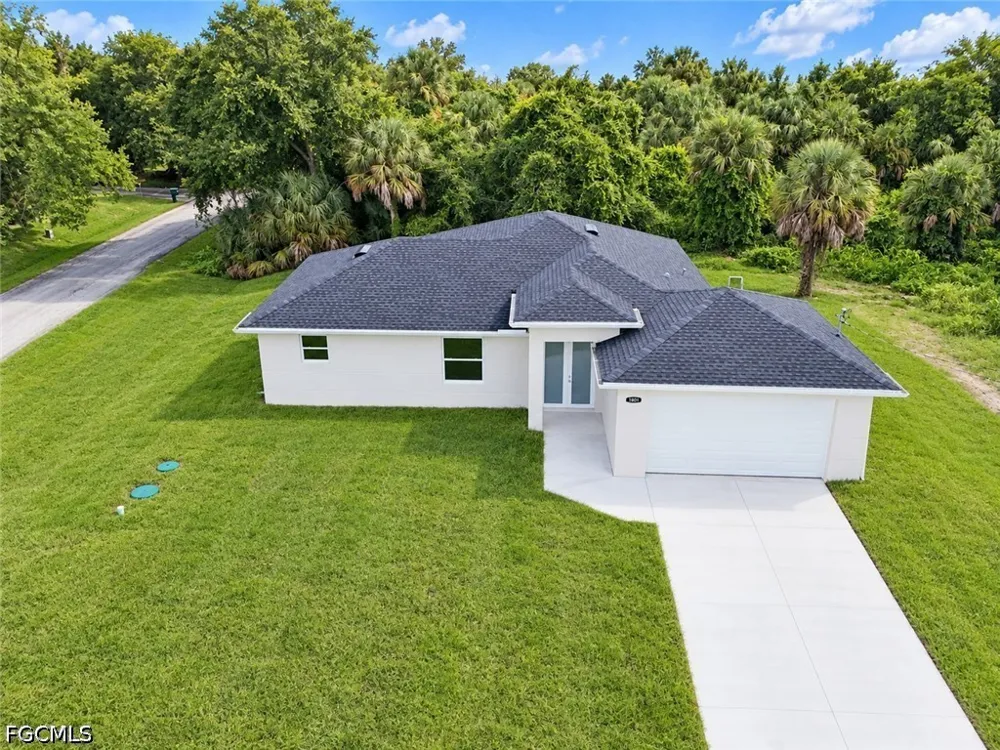 E 8th Street Lehigh Acres, FL 33972