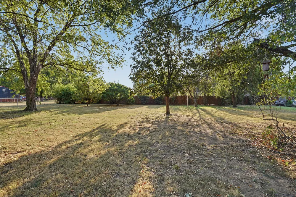 8809 176th East Avenue Owasso, OK 74055