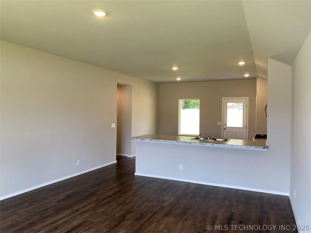 16432 S 85th Avenue E Bixby, OK 74008