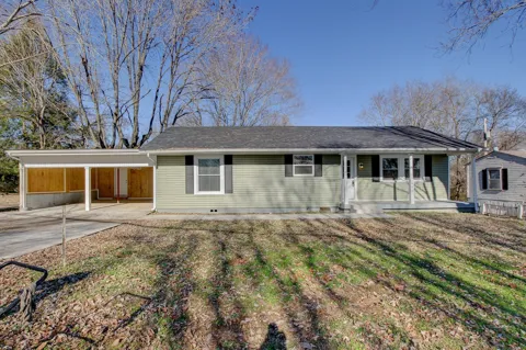 435 Circle Drive