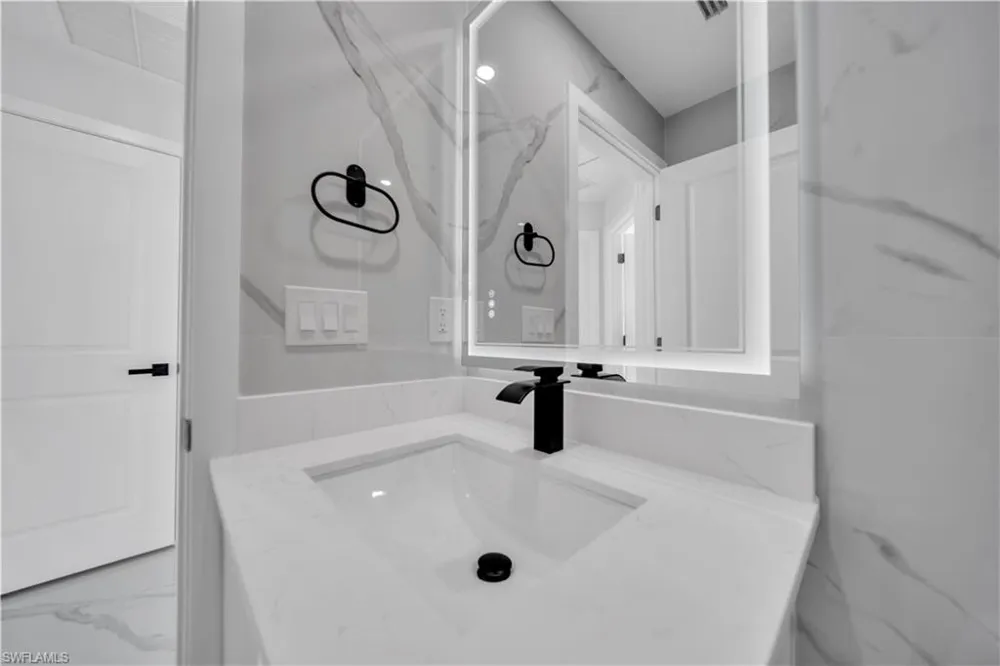227 Narcissus Avenue S Lehigh Acres, FL 33974