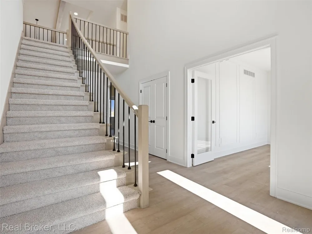 35689 WINDRIDGE DRIVE New Baltimore City, MI 48047
