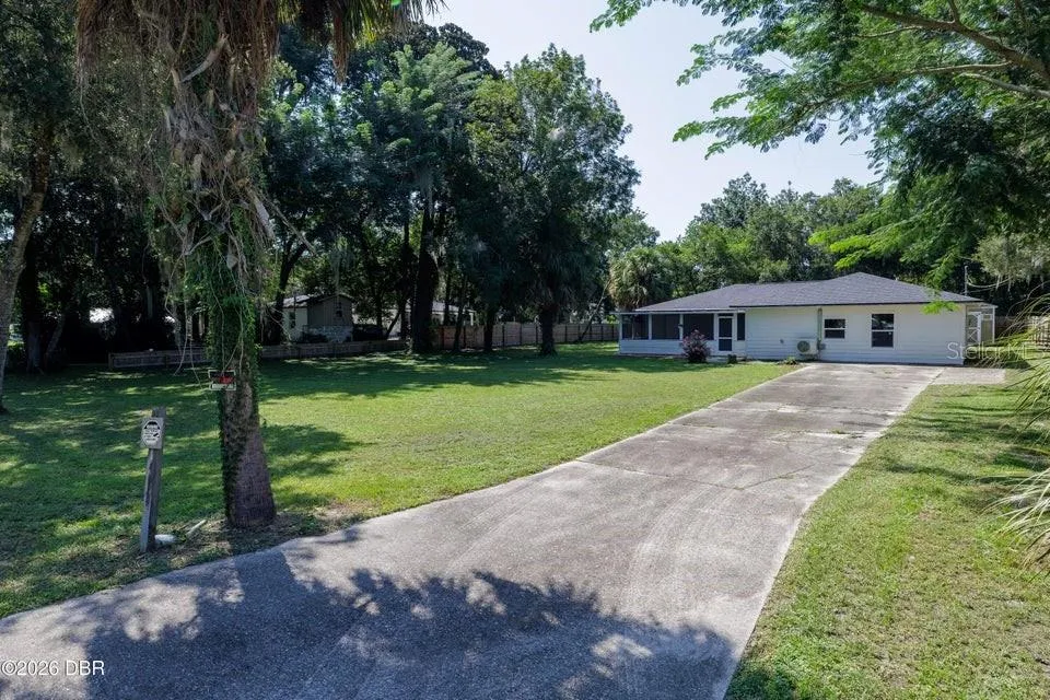 430 WHEELER STREET De Leon Springs, FL 32130