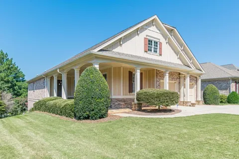 5926 Hogans Way