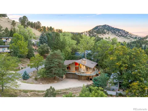 2176 Knollwood Drive