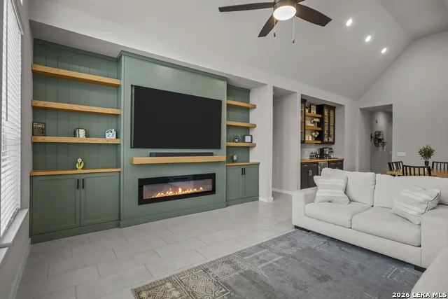 1307 Malou Mill San Antonio, TX 78224
