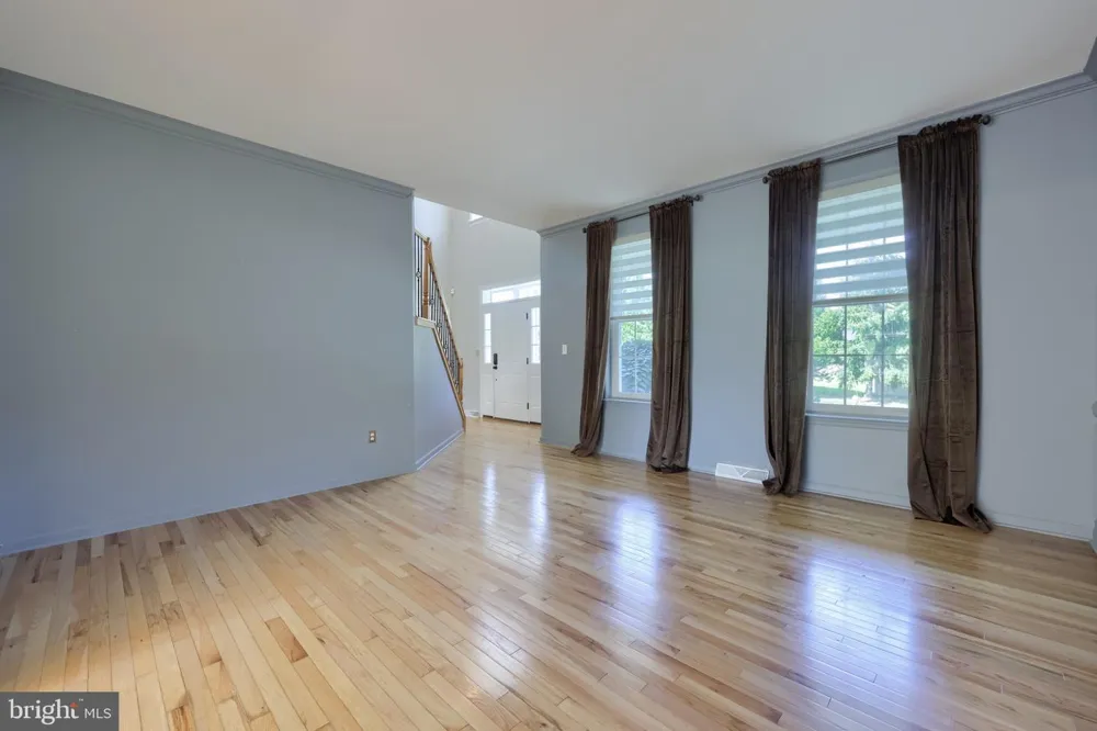 1404 FARM CROSS WAY York, PA 17408