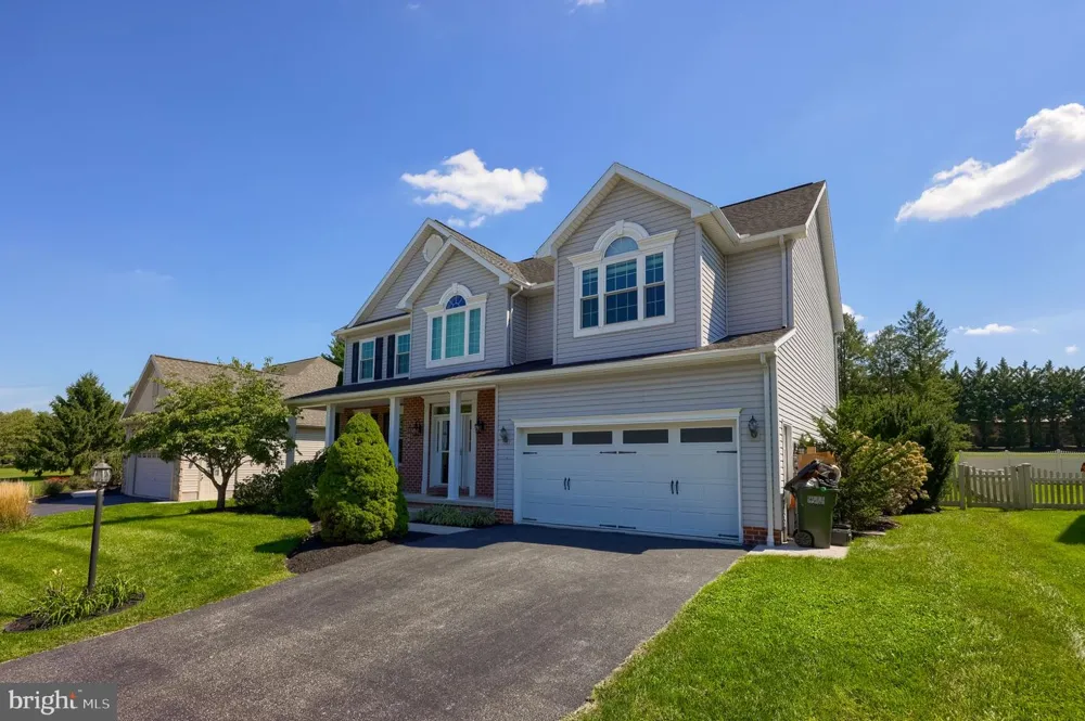 1404 FARM CROSS WAY York, PA 17408