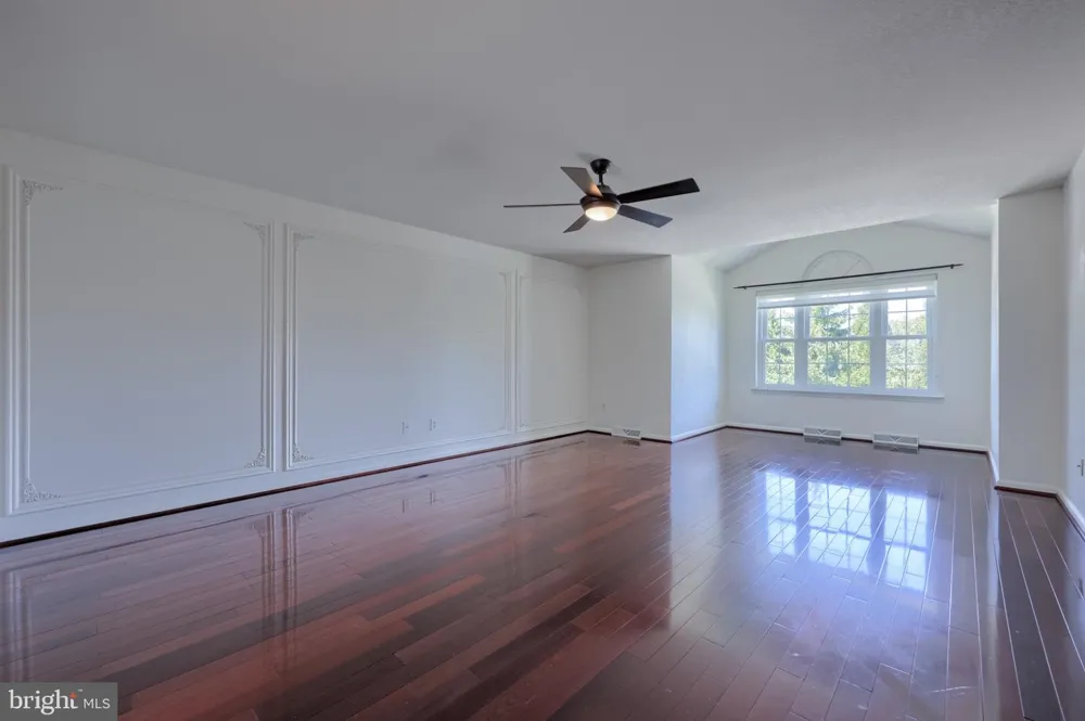 1404 FARM CROSS WAY York, PA 17408