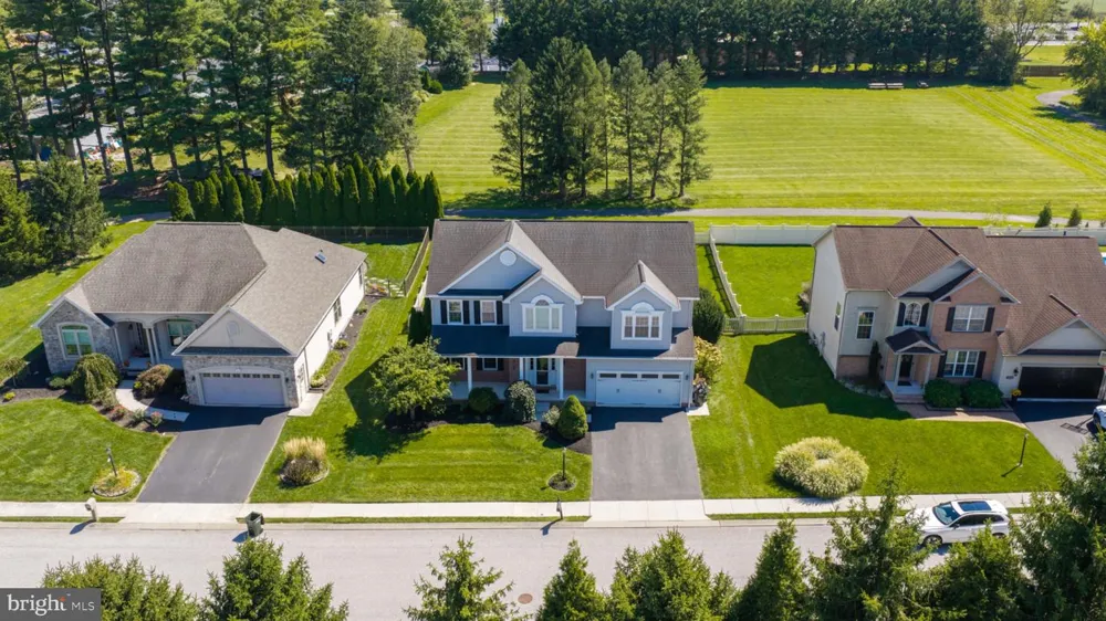1404 FARM CROSS WAY York, PA 17408