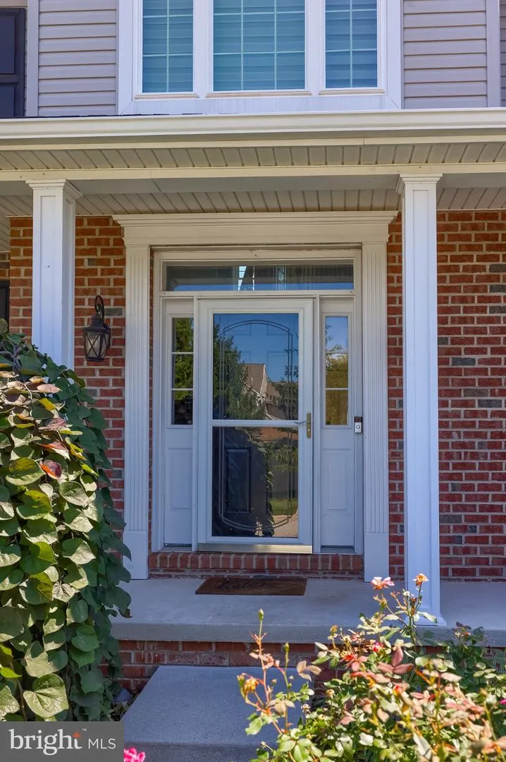 1404 FARM CROSS WAY York, PA 17408