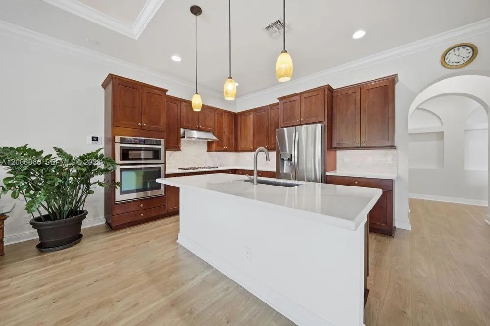 8055 NW 117th Way Parkland, FL 33076