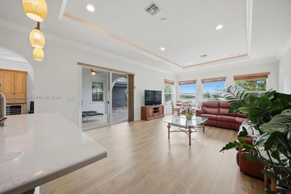 8055 NW 117th Way Parkland, FL 33076