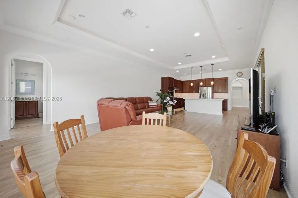 8055 NW 117th Way Parkland, FL 33076