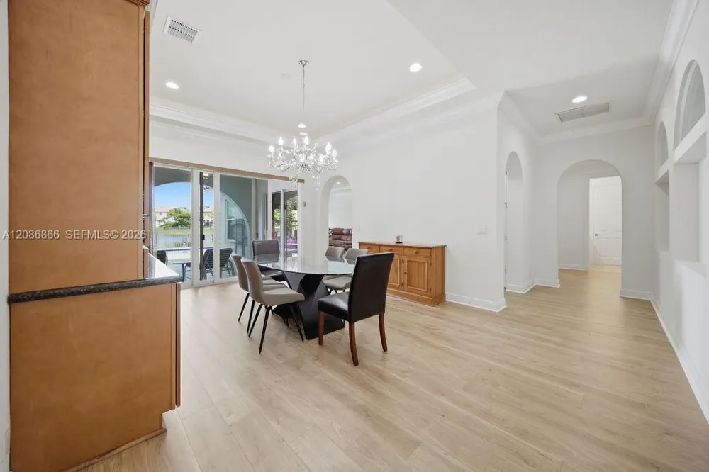 8055 NW 117th Way Parkland, FL 33076