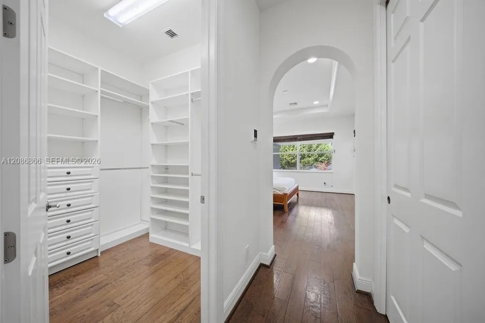 8055 NW 117th Way Parkland, FL 33076