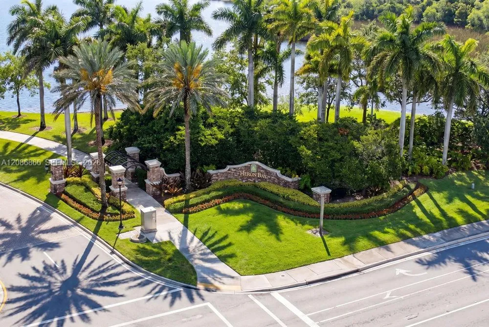 8055 NW 117th Way Parkland, FL 33076