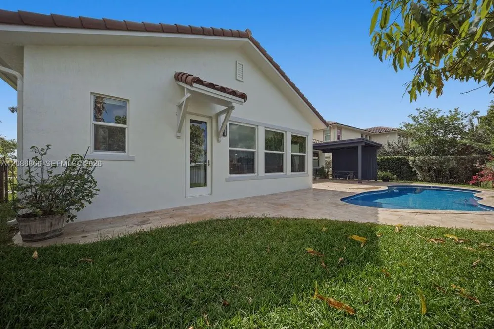 8055 NW 117th Way Parkland, FL 33076