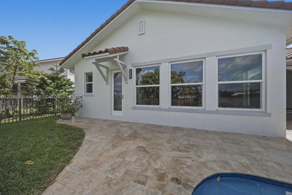 8055 NW 117th Way Parkland, FL 33076