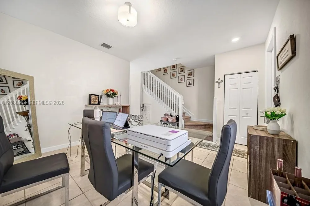 10657 W 32nd Ln Hialeah, FL 33018
