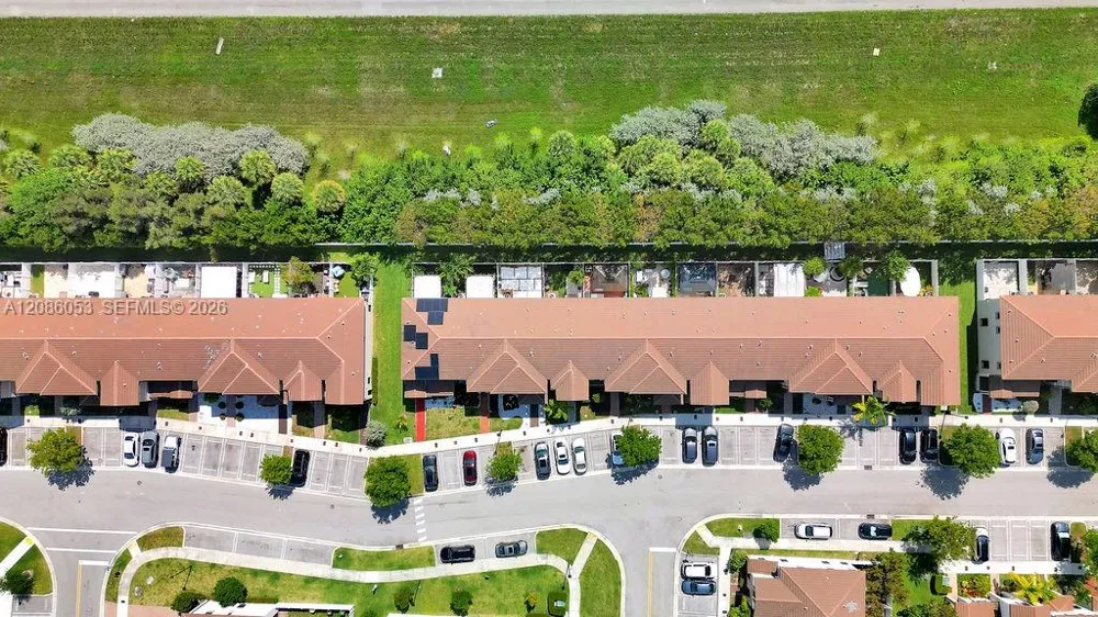 10657 W 32nd Ln Hialeah, FL 33018
