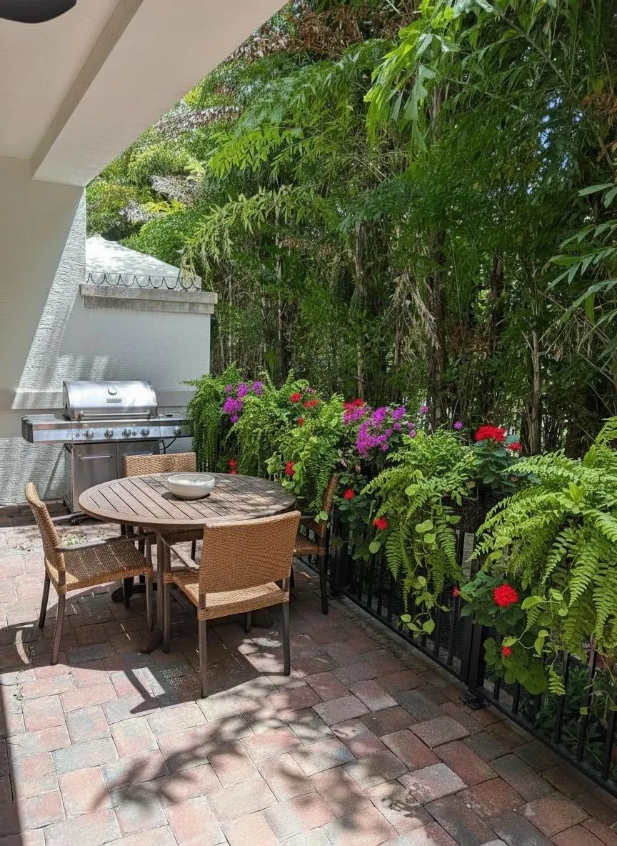 608 Windward Circle S Boynton Beach, FL 33435