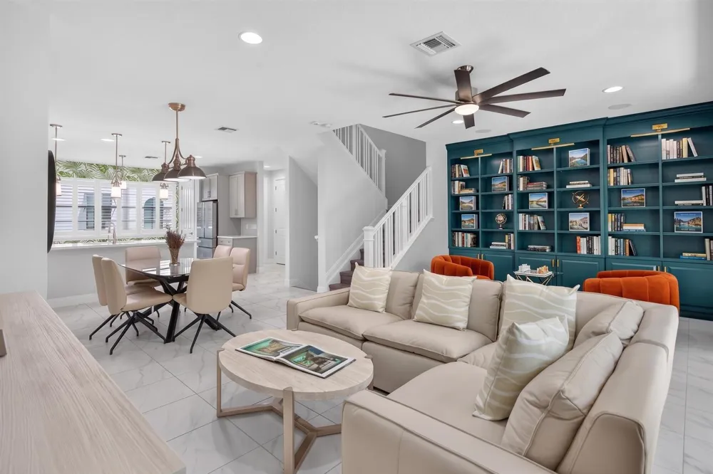 608 Windward Circle S Boynton Beach, FL 33435