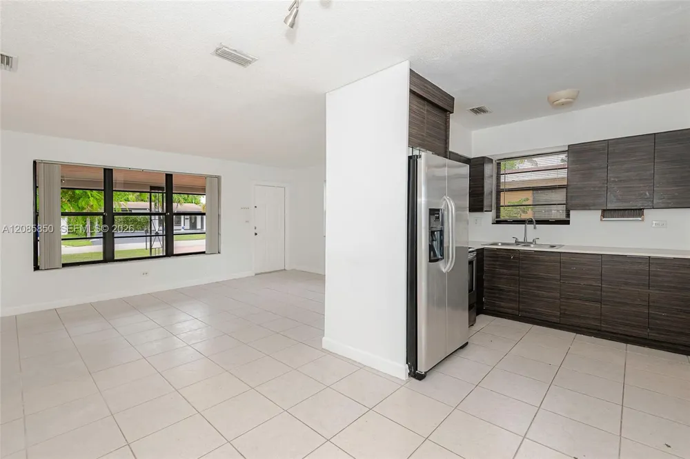 2631 Alcazar Dr Miramar, FL 33023