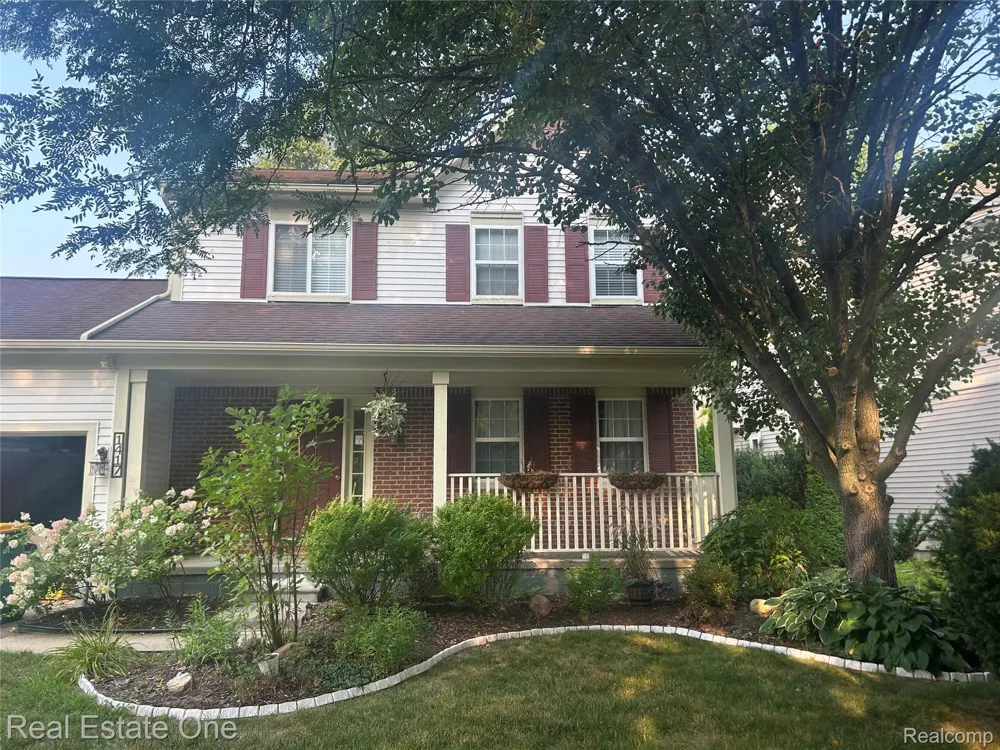 1417 Pond View Court Wixom City, MI 48393