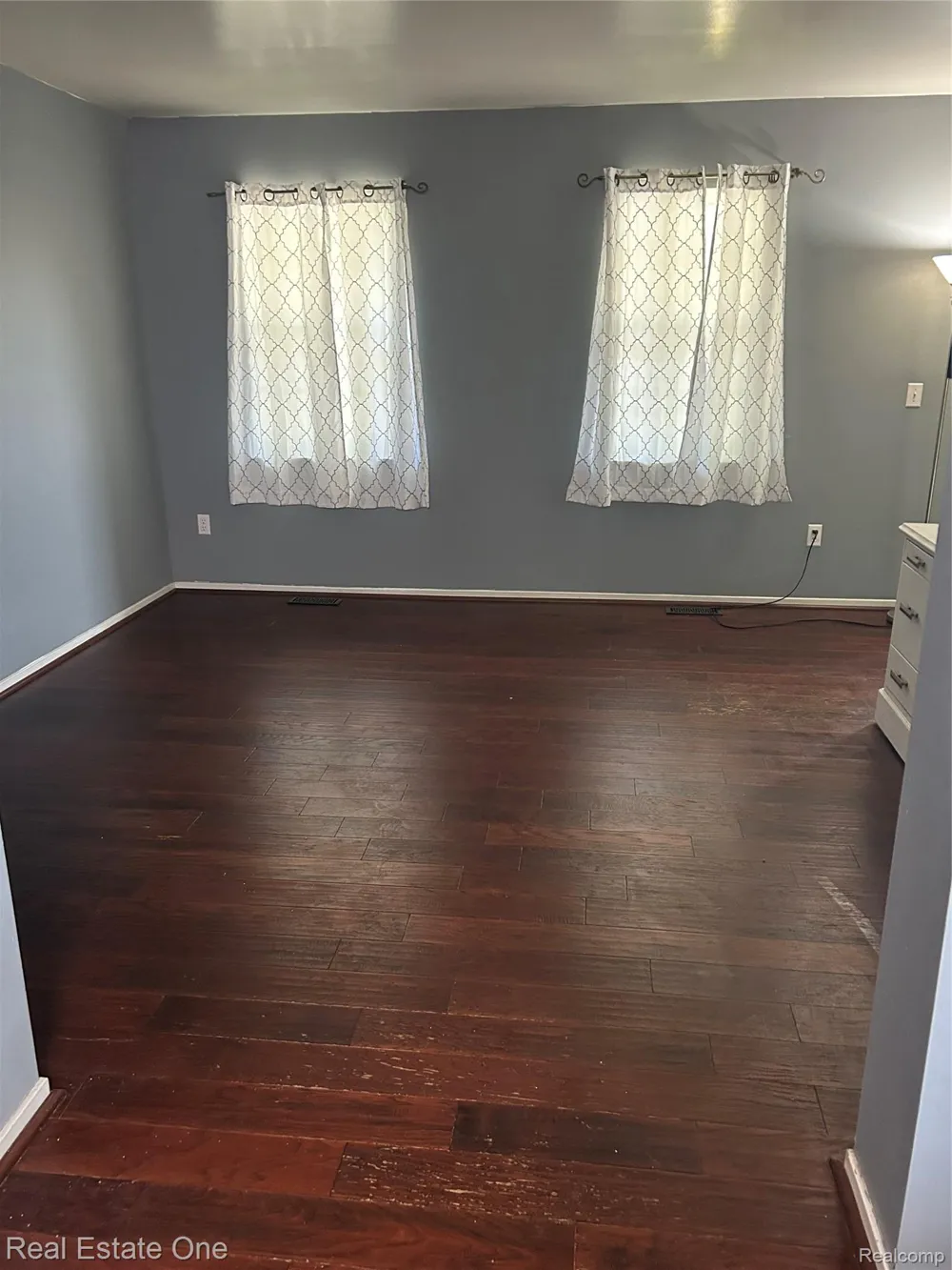1417 Pond View Court Wixom City, MI 48393
