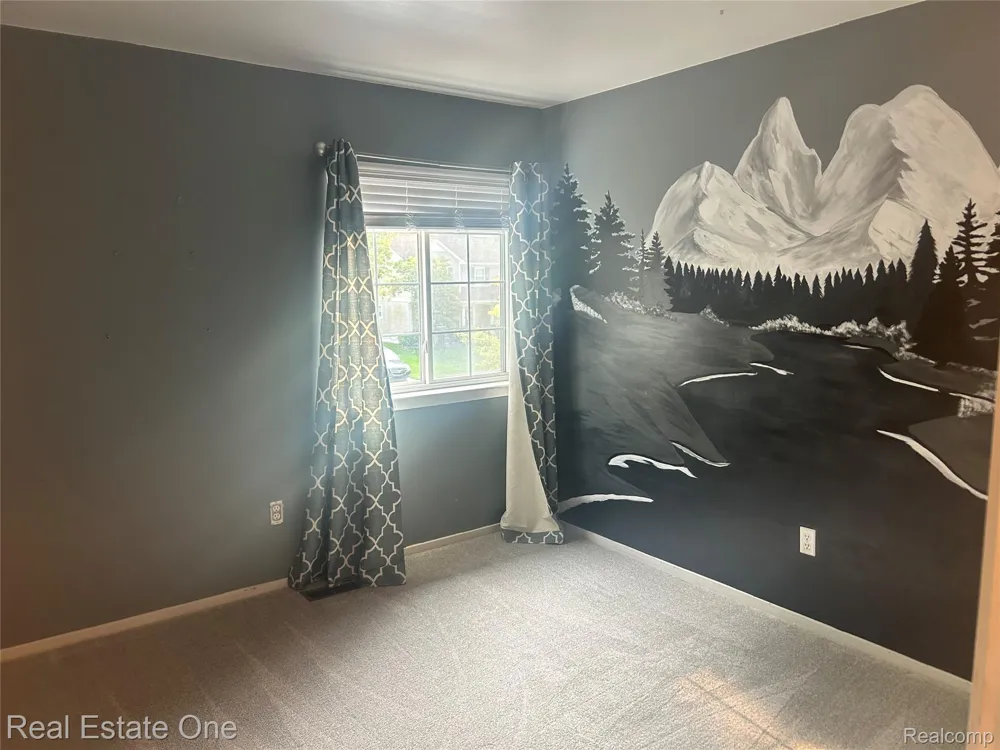 1417 Pond View Court Wixom City, MI 48393