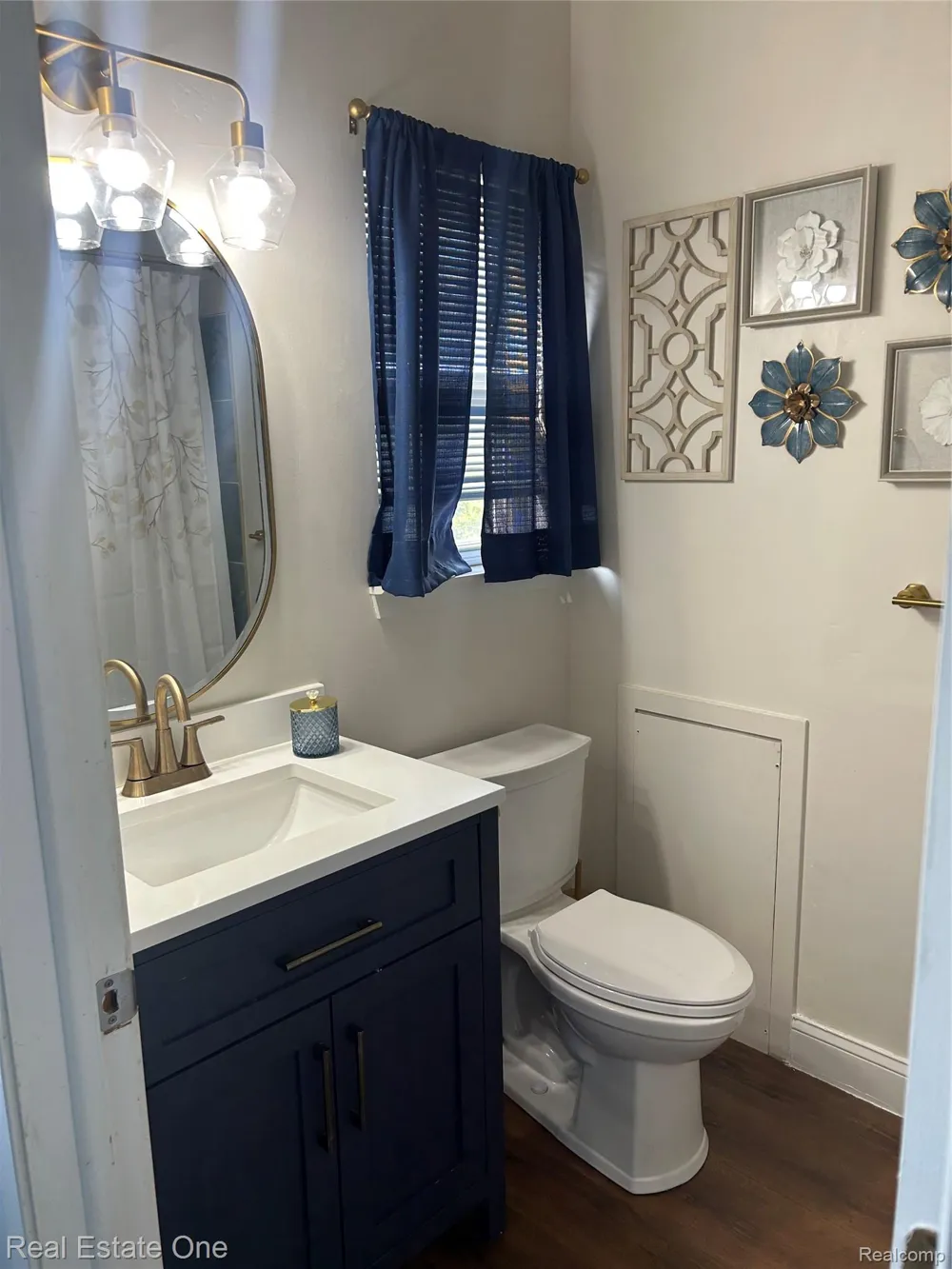 1417 Pond View Court Wixom City, MI 48393
