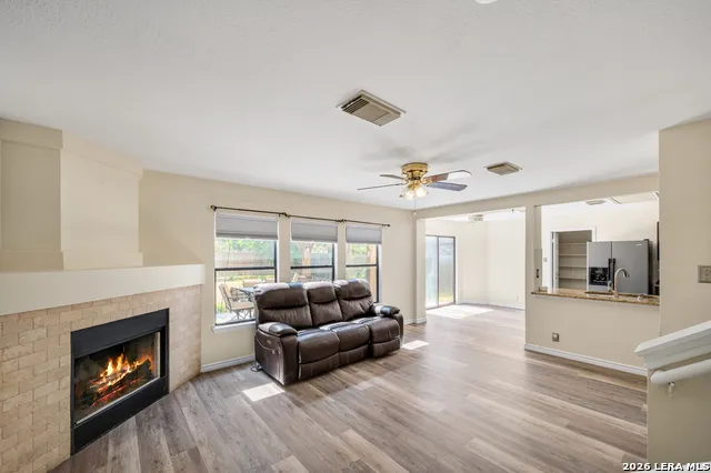 6914 Scenic Sunset San Antonio, TX 78249