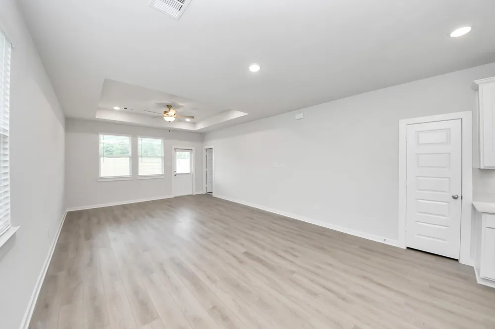 11119 Liberty Bell Lane Cleveland, TX 77328