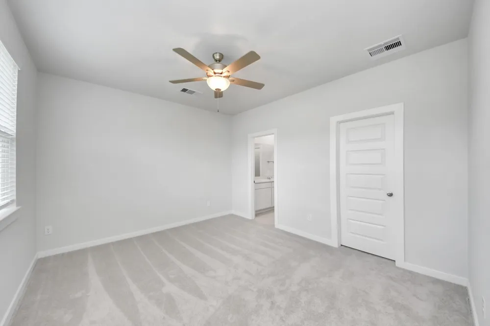 11119 Liberty Bell Lane Cleveland, TX 77328