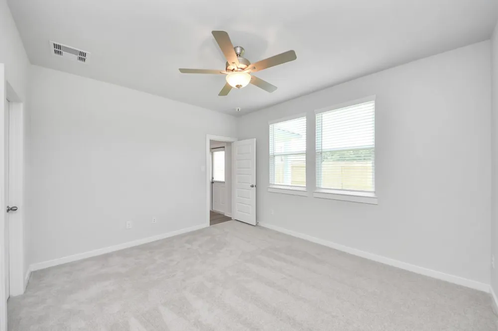 11119 Liberty Bell Lane Cleveland, TX 77328