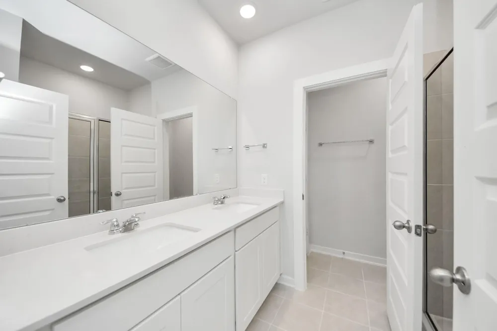 11119 Liberty Bell Lane Cleveland, TX 77328