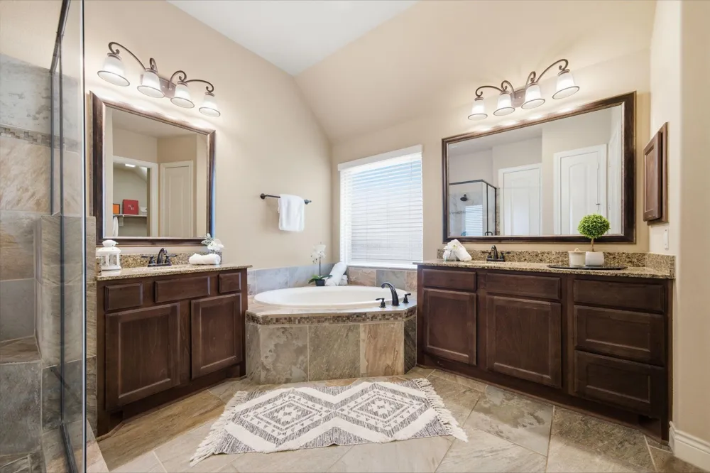 4603 Piper Shadow Lane Katy, TX 77494